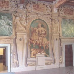 Villa Monga Sala Affresco